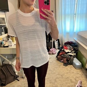 Lululemon veil white all yours tee size 6